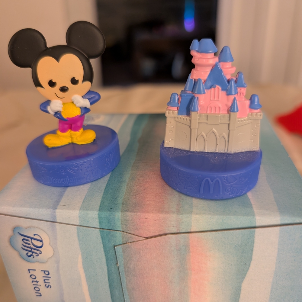 McDonald's Kids Toy Figurines with Bright Blue Bases - Disney & Pixar Characters - Picture 5 of 5